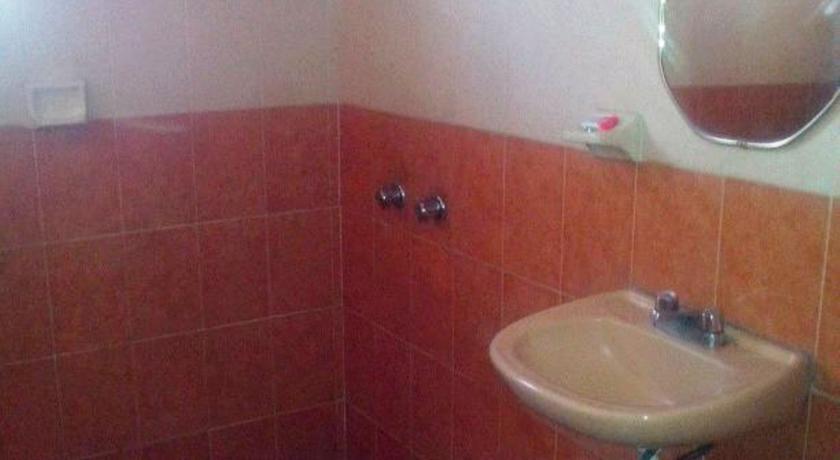 מזטלן Hotel Atenas מראה חיצוני תמונה